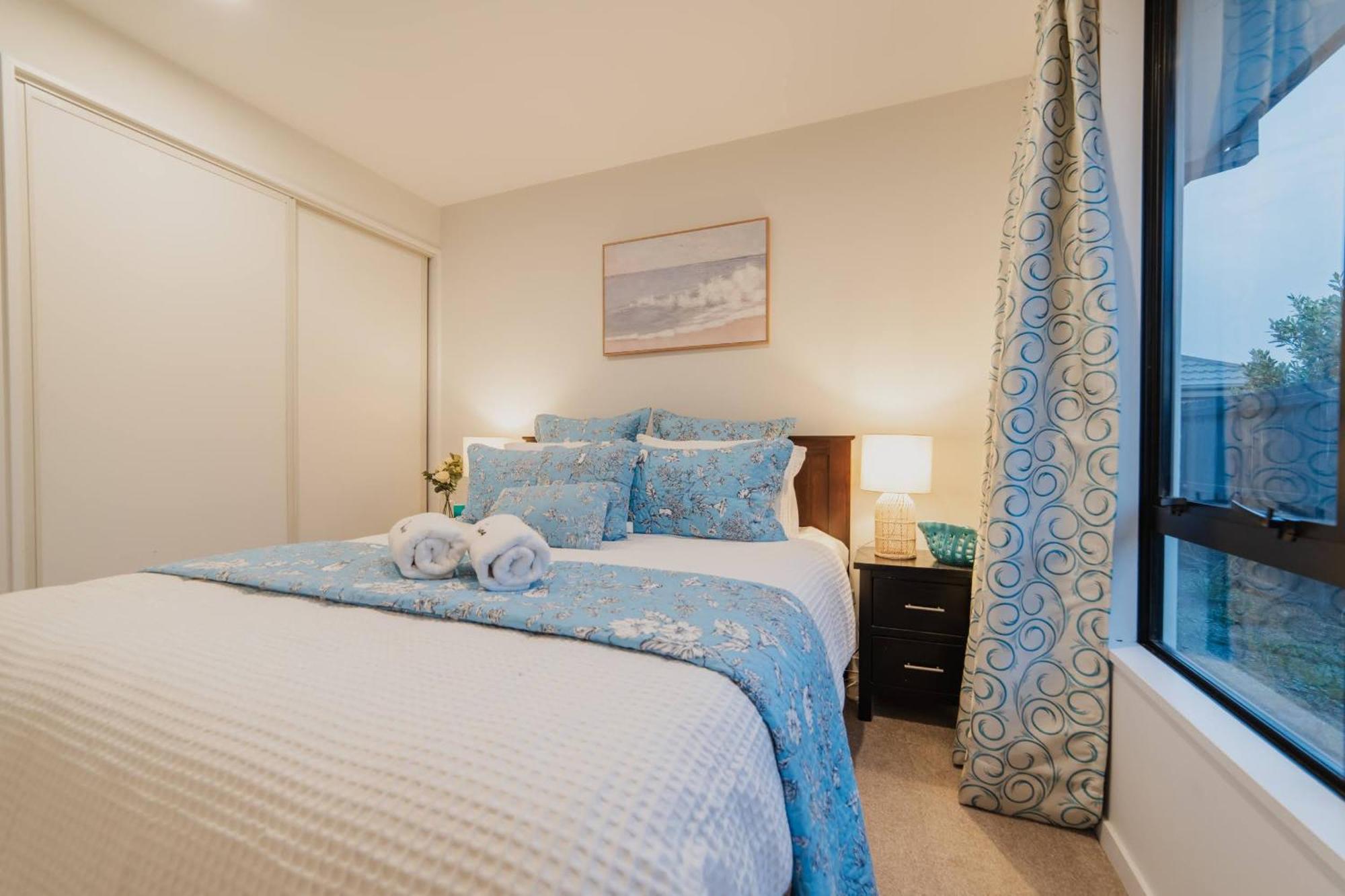 Sunlit Sanctuary With Private Patio In Wigram * Christchurch