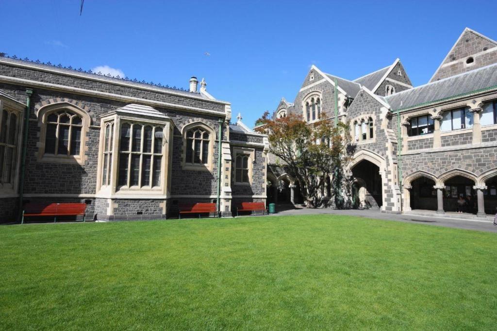 The Riccarton 3* Christchurch