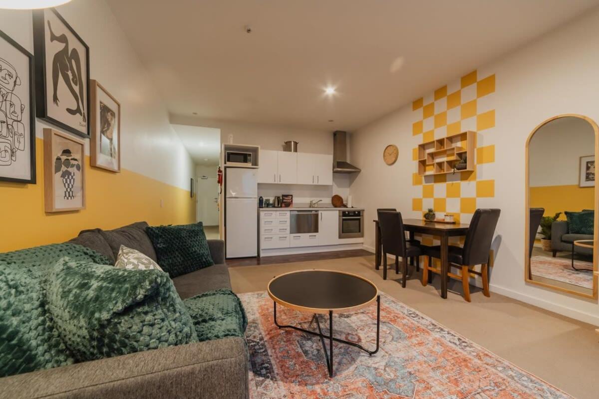 Linwood Luxe Your Elegant 1br Oasis On Cashel Apartment Christchurch