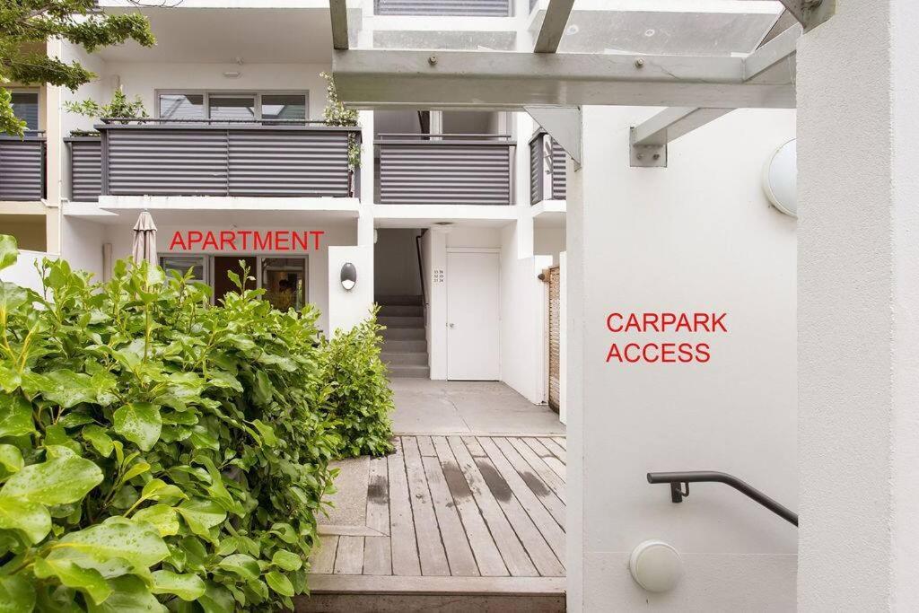 Warm And Inviting - Free Carpark Apartment *