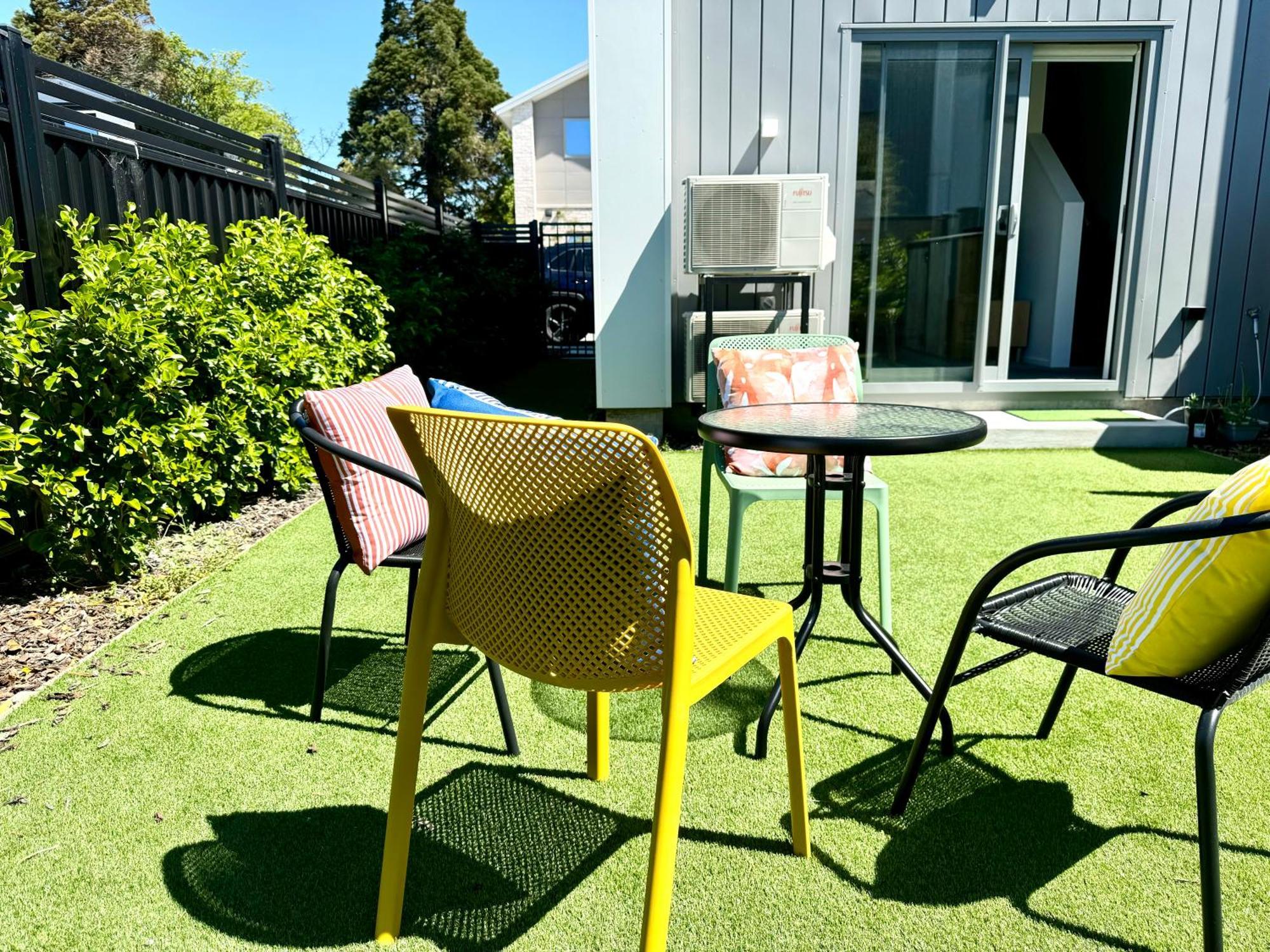 Riccarton 2bdr2btr Townhouse Free Carpark Fast Wifi Christchurch