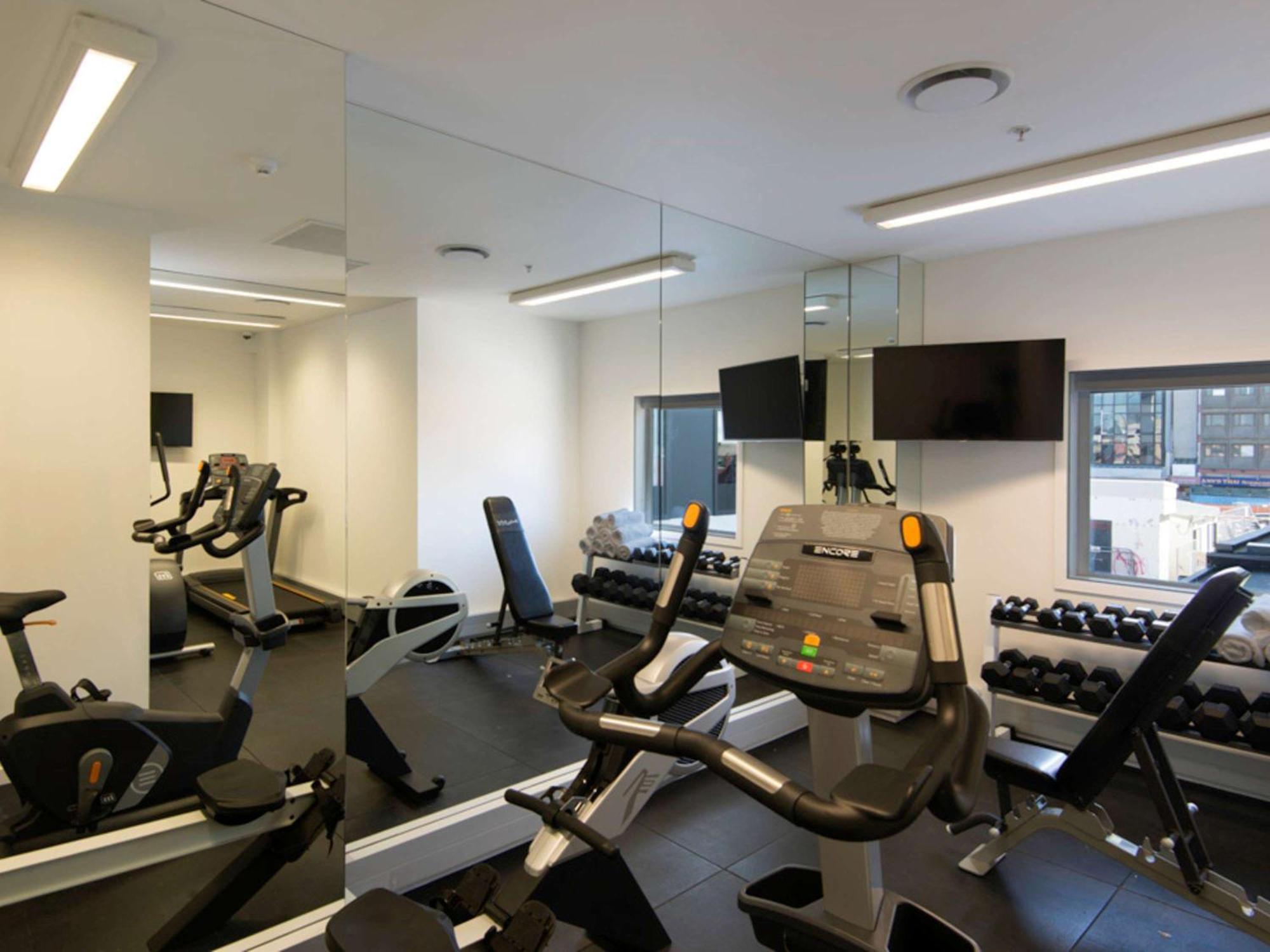 Breakfree On Cashel, An Accor 3*