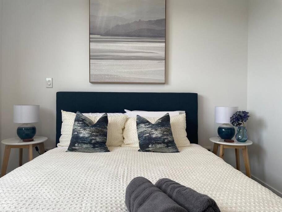 Holiday home Parkside Retreat - 3 Beds -sleeps 6 Near Westfield Christchurch