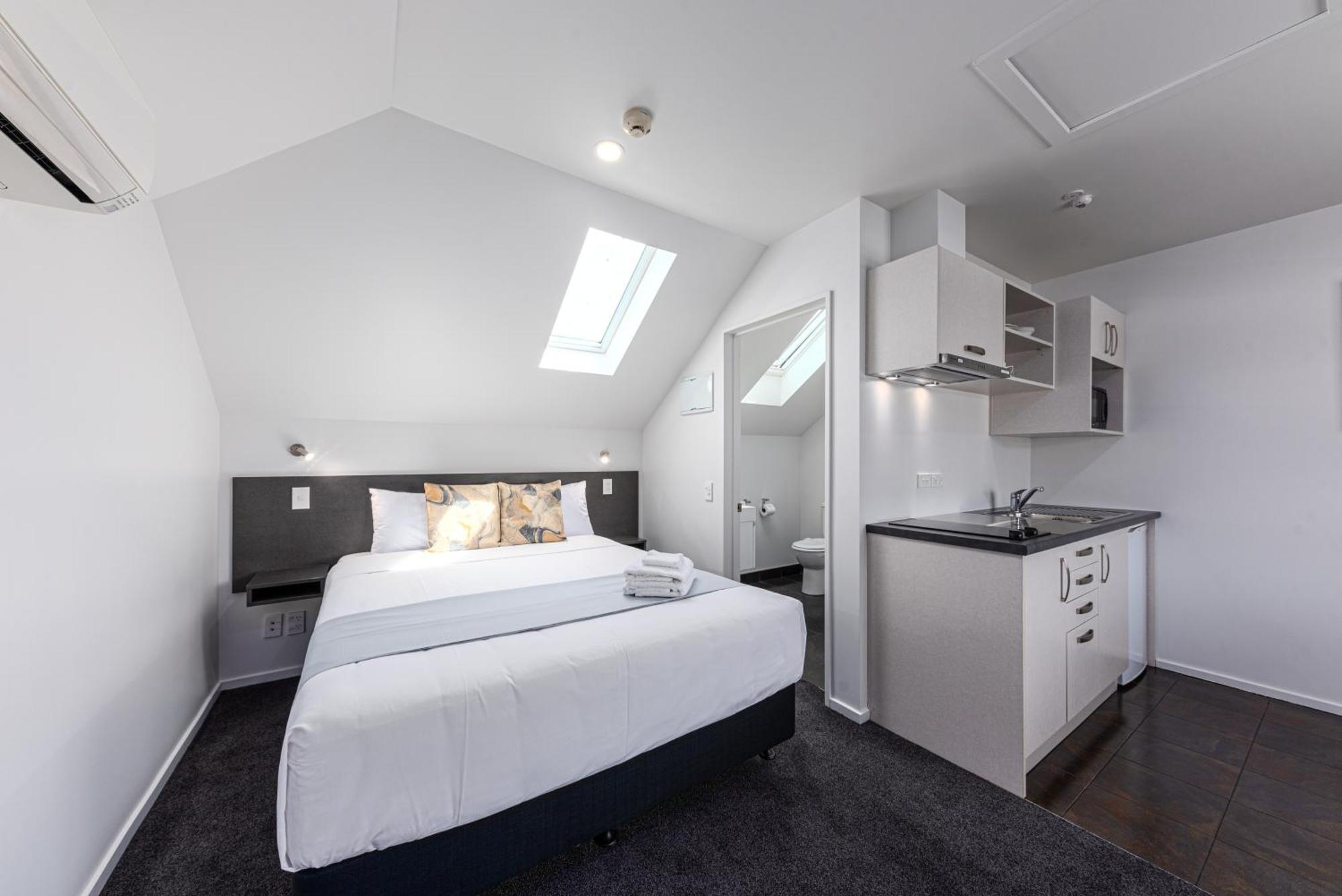 315 Riccarton Motel 4*