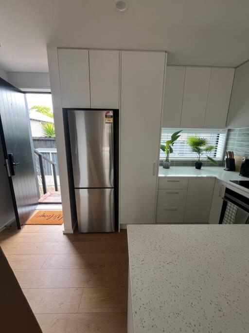 Luxury And Serene 2 Bed Near Cbd With Parking Holiday home