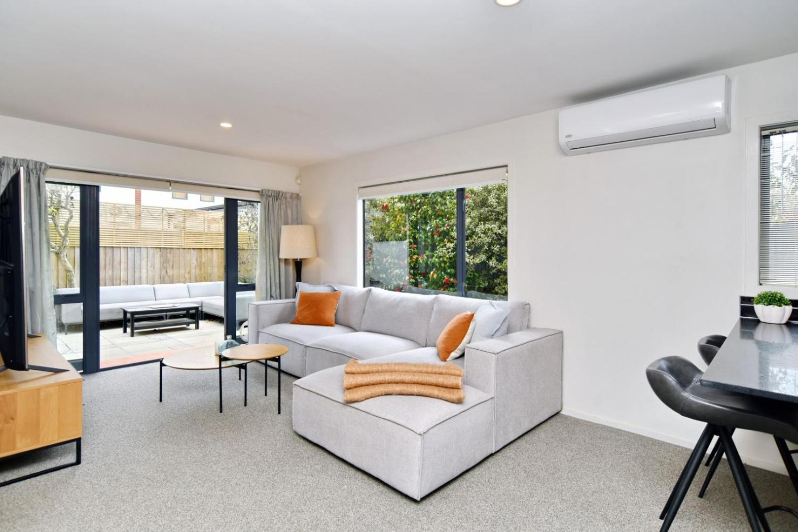 Ely Street - Homes Holiday home *