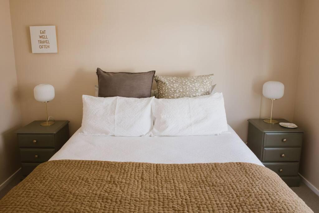 Charming City Central Coach House
