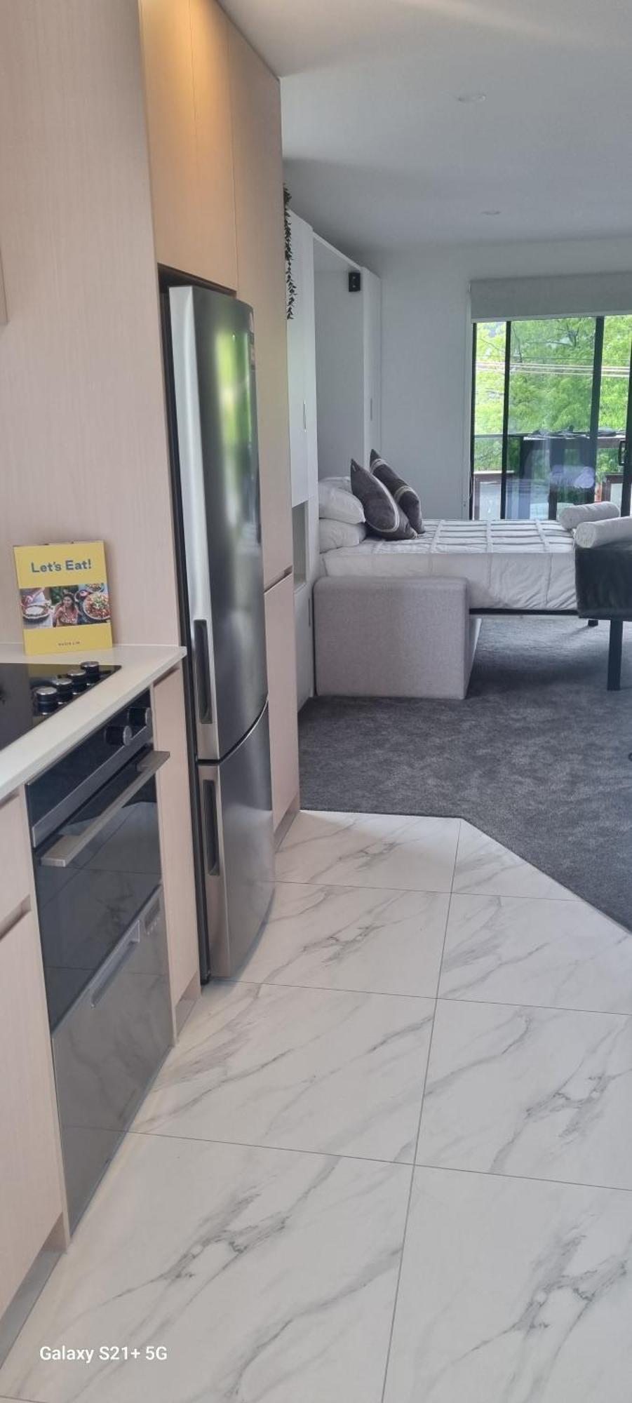 Apartment Cbd Quiet Upstairs *