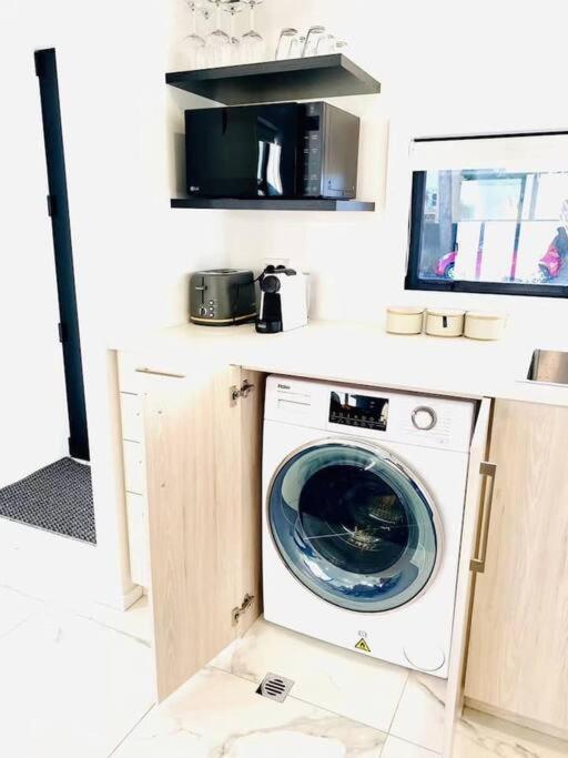 Elite Escape-luxury Townhouse Center, Chc Christchurch