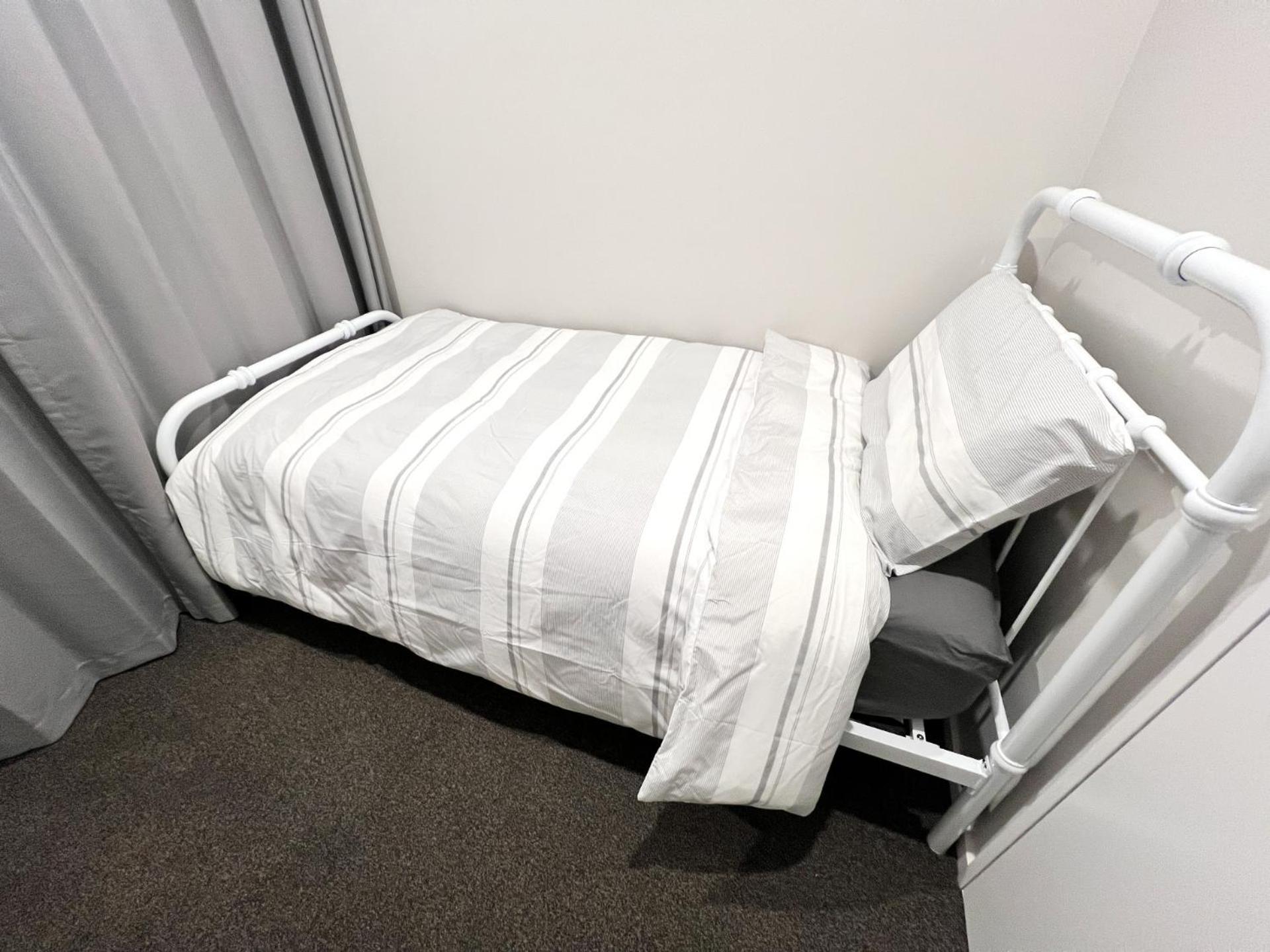 Modern With 2 Ensuites Only 17 Minutes To And Chc Airport Holiday home Christchurch