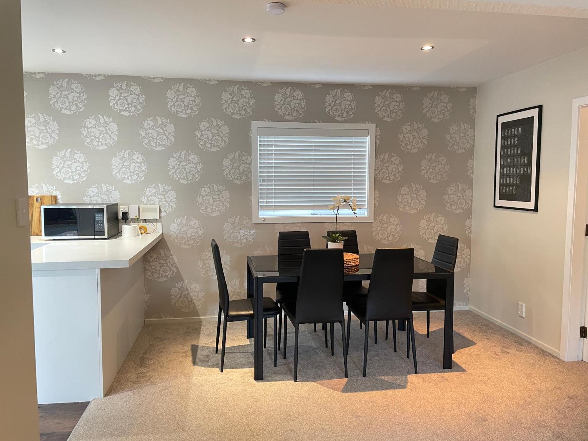Holiday home 3bdrm House W/ Carpark Christchurch