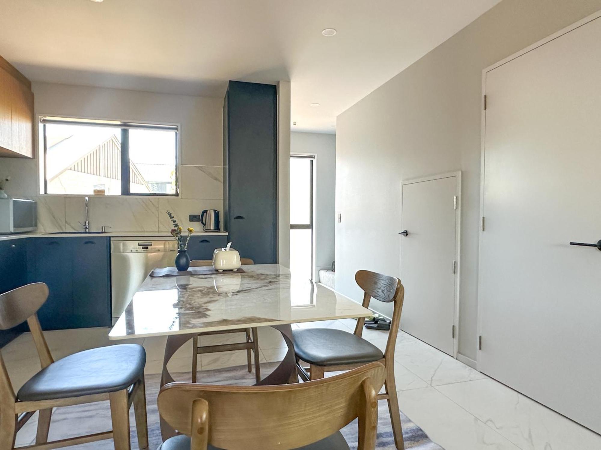 Brand New 3br Opposite To Uc Holiday home Christchurch