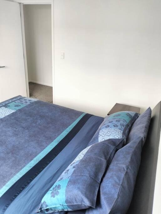 Cozy 2 Bed Cbd Retreat By Latimer Square
