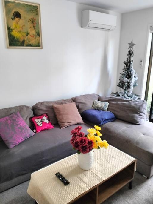 Cozy 2 Bed Cbd Retreat By Latimer Square