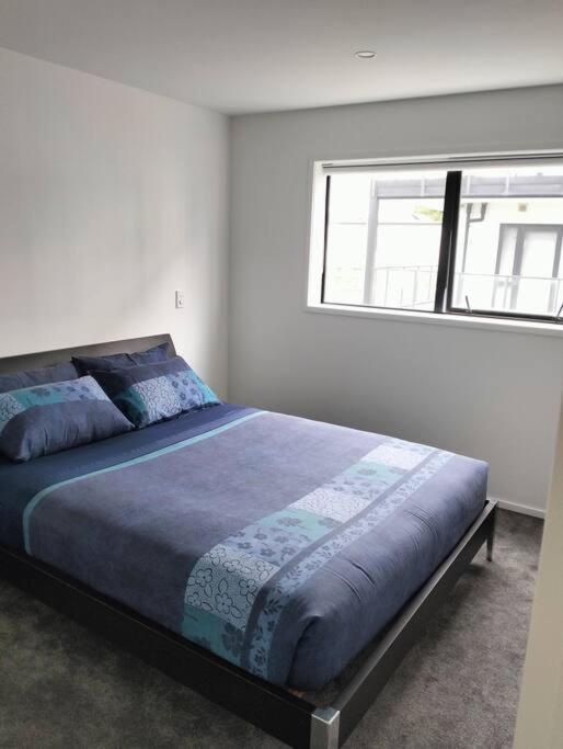 Cozy 2 Bed Cbd Retreat By Latimer Square Christchurch