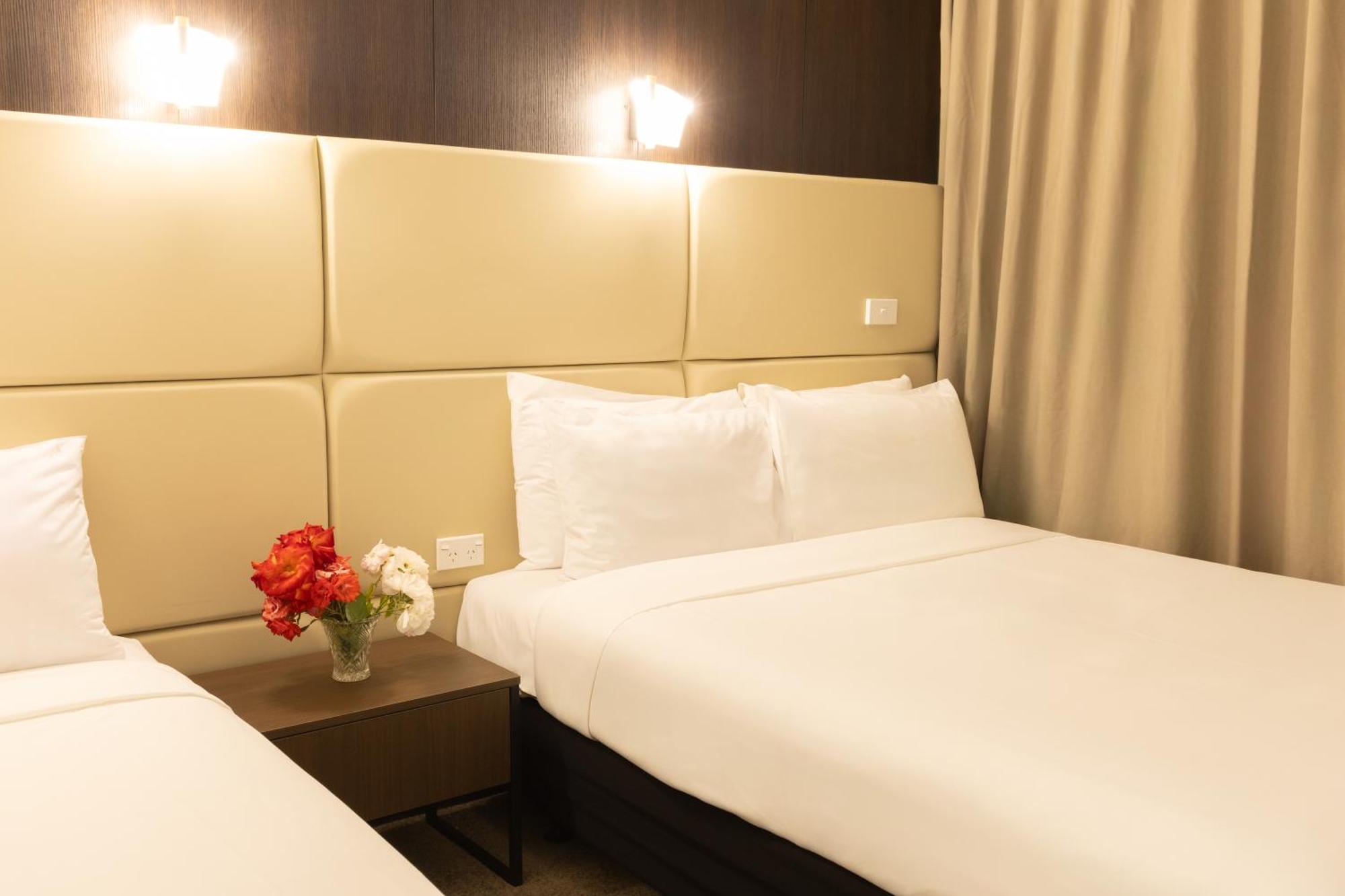 Grand Riccarton Hotel 4*