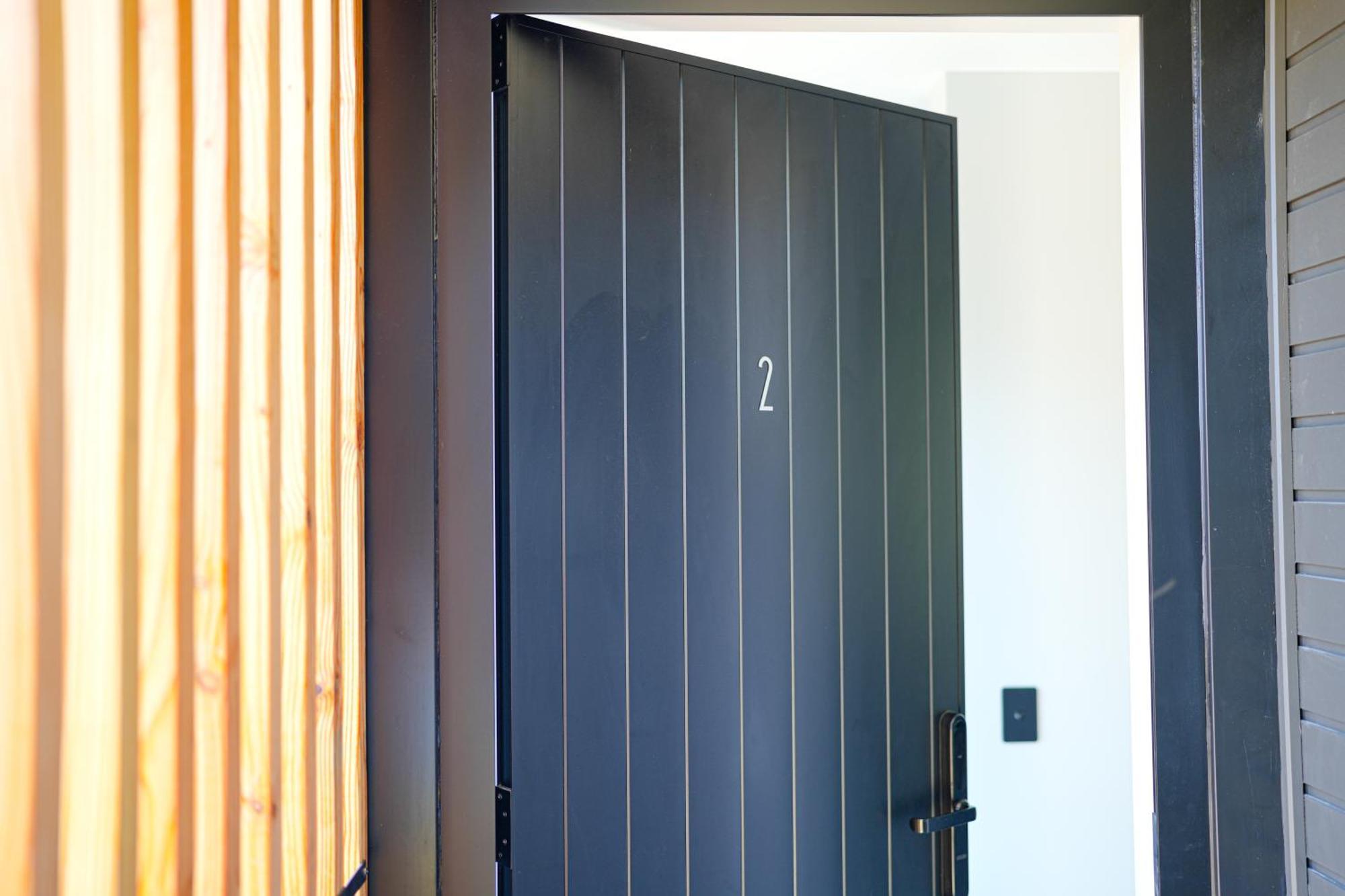 Brand New 3br Opposite To Uc Holiday home Christchurch