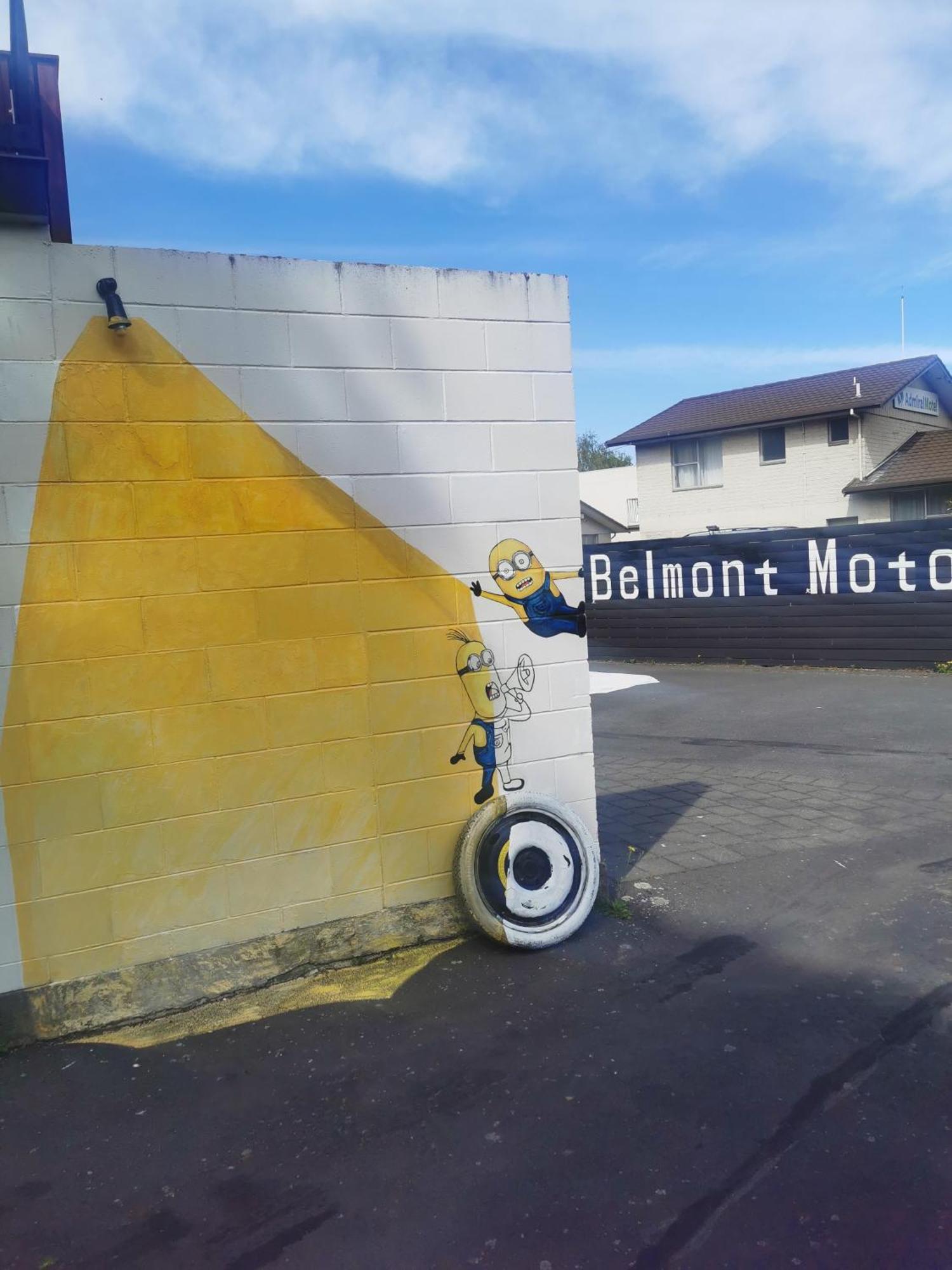 Belmont Motor Motel 4*