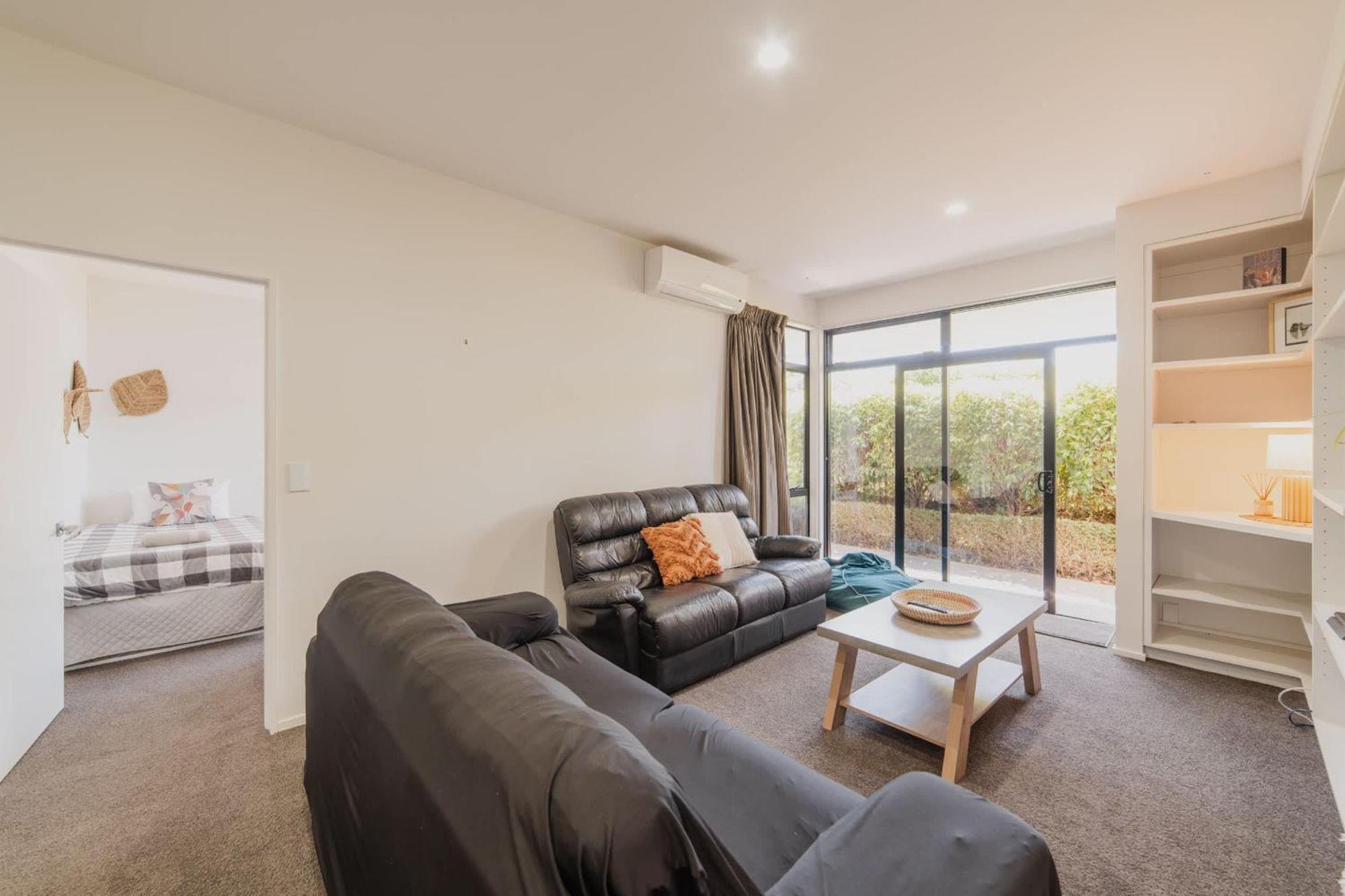 Holiday home Million Dollar Views - Sleeps 12 *