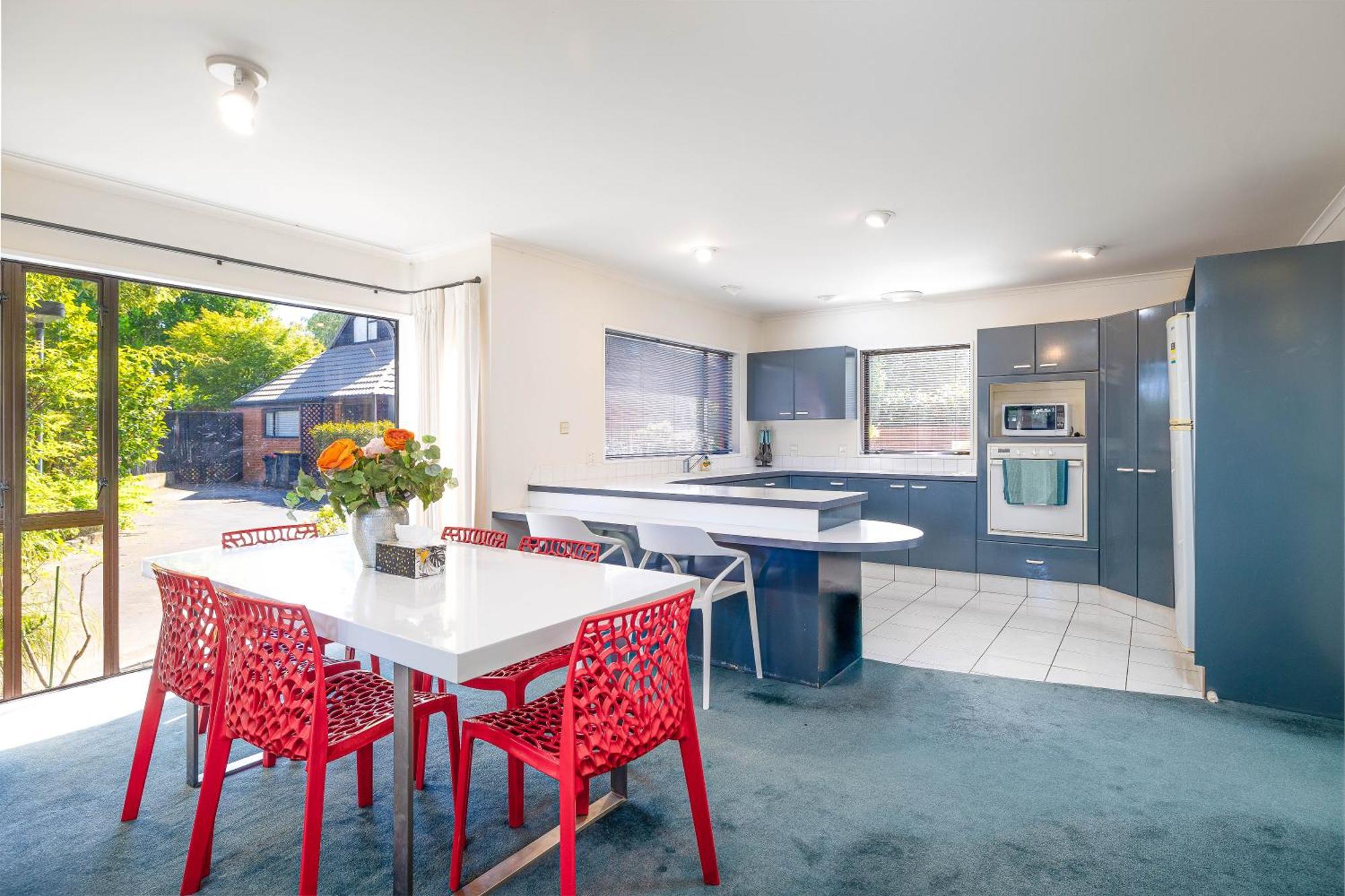Fendalton Rose Garden Retreat Holiday home