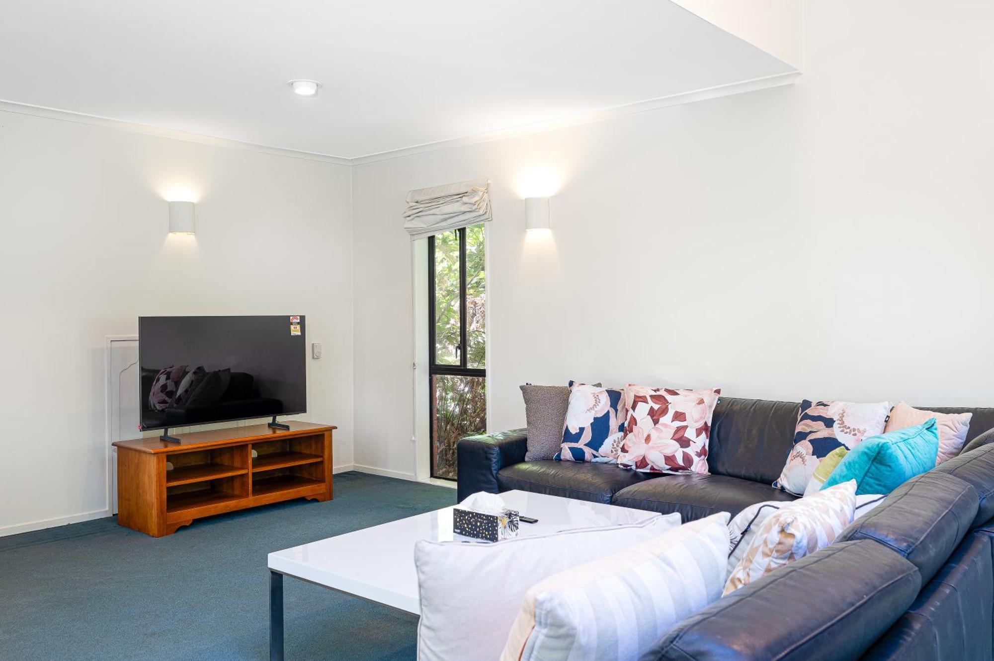 Fendalton Rose Garden Retreat Holiday home *