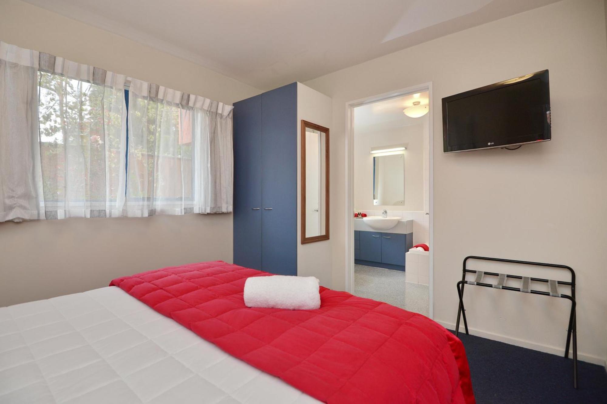 Motel Addington Court