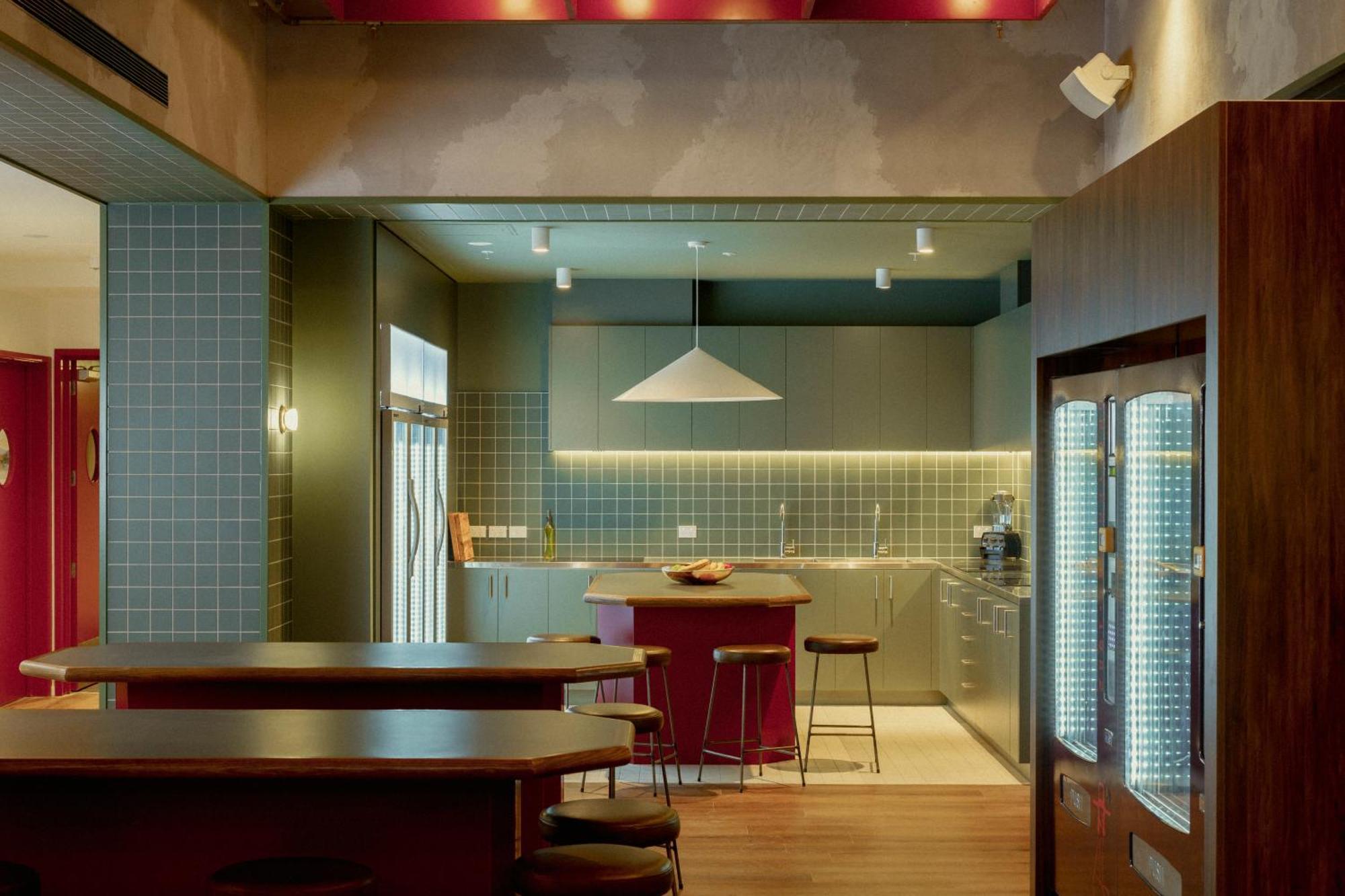 Drifter Hostel *