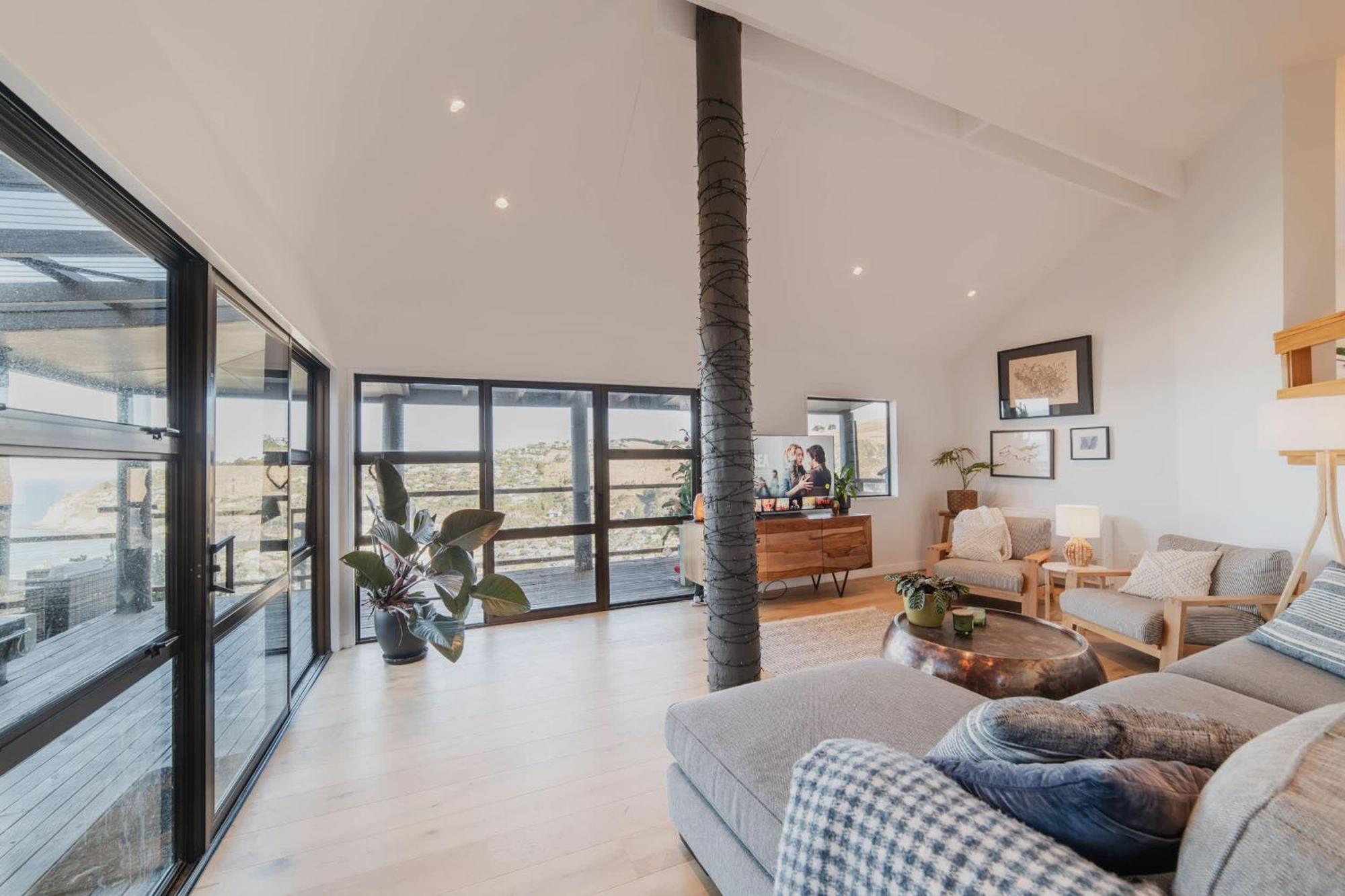 The Ultimate Cecil Wood - Hot Tub Bbq & Views Holiday home *