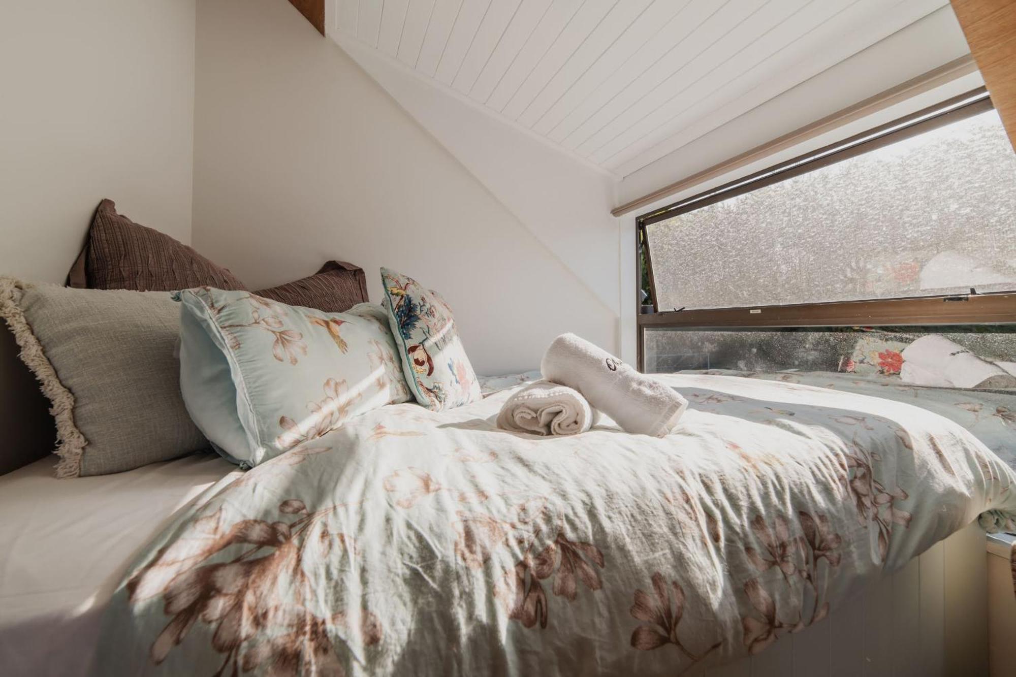 Holiday home The Ultimate Cecil Wood - Hot Tub Bbq & Views Christchurch