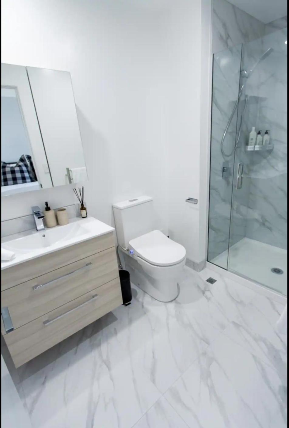 Modern Luxury -cbd Christchurch