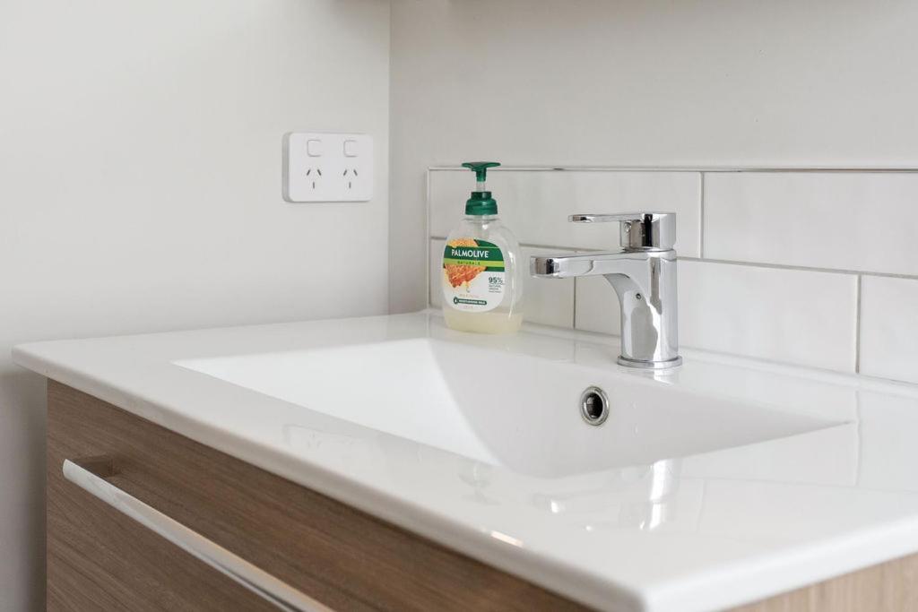 Apartment Immaculate Presentation, Carpark