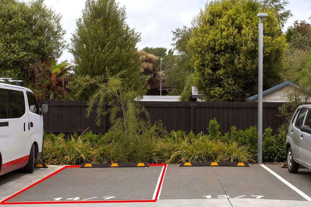 Apartment Immaculate Presentation, Carpark Christchurch