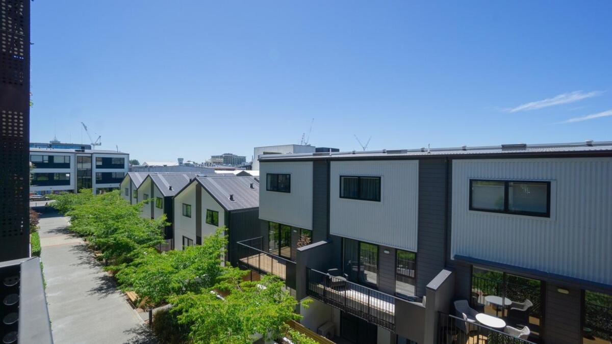 Apartment Superb Complex- 2 Bedroom- Smart 49tv Christchurch