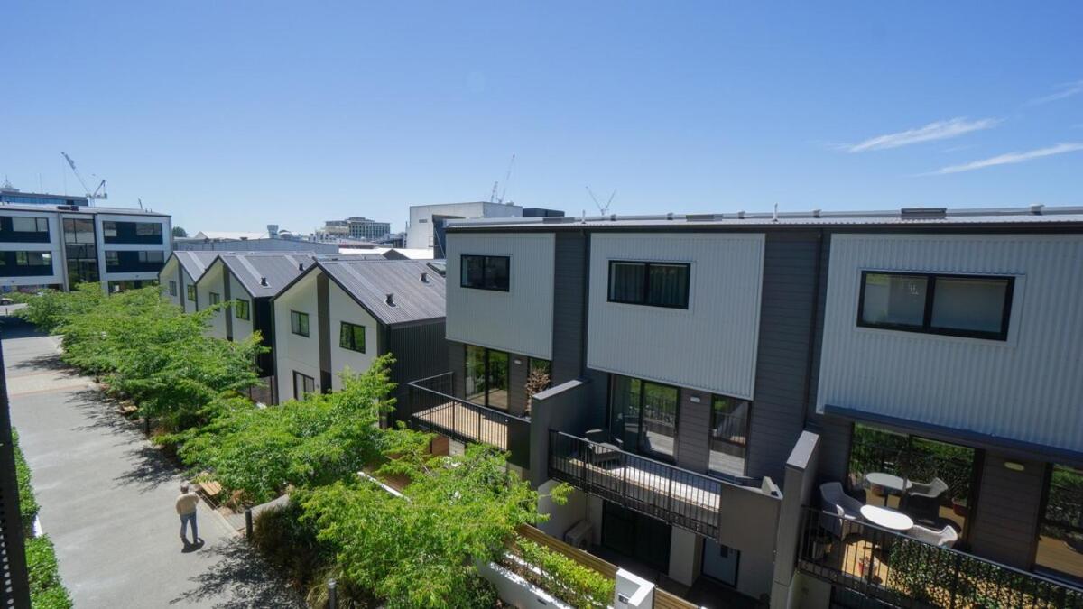 Apartment Superb Complex- 2 Bedroom- Smart 49tv Christchurch