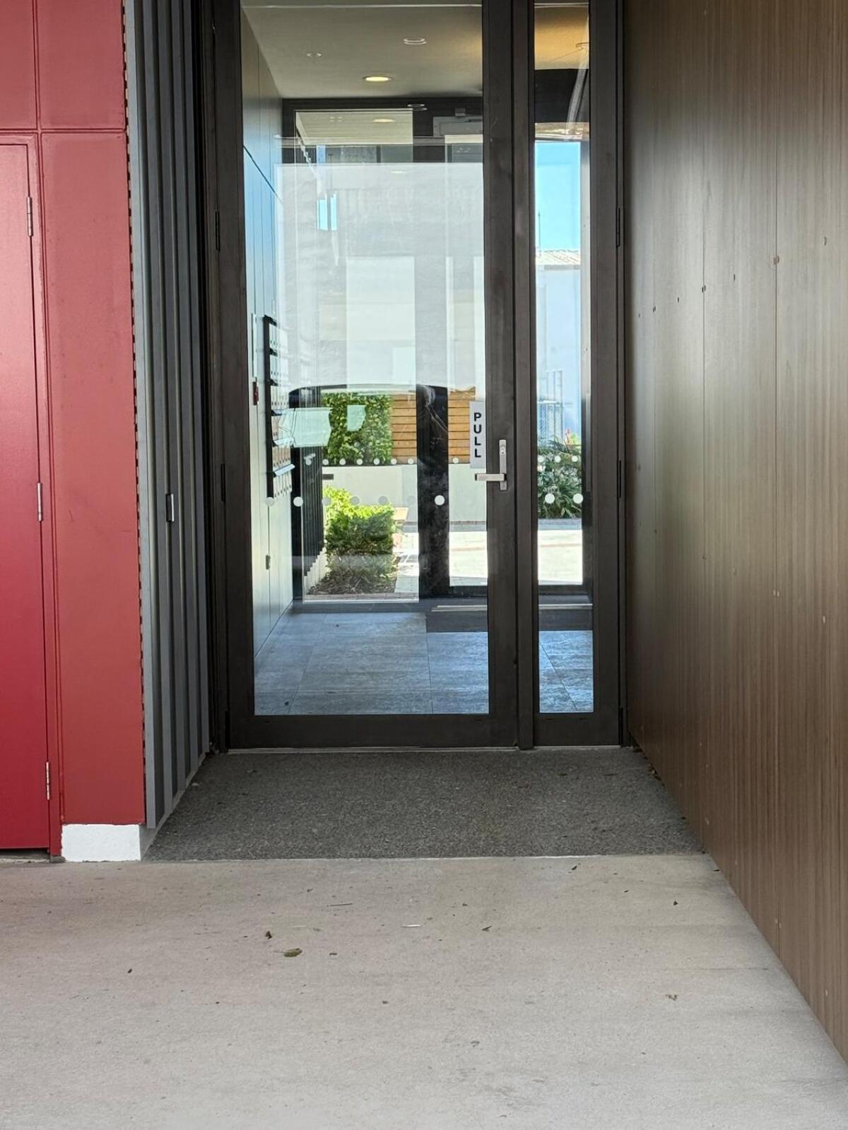 Apartment Superb Complex- 2 Bedroom- Smart 49tv Christchurch