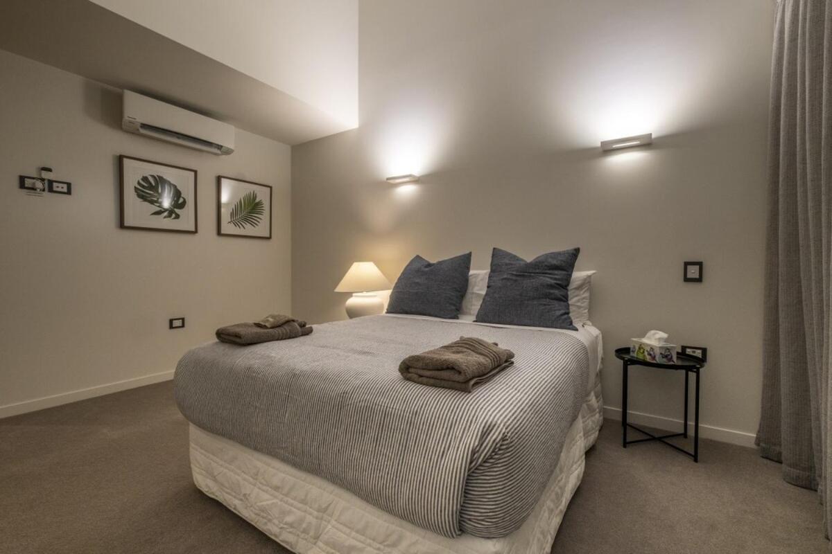 Apartment Premium 3bed With Gated 2 Car Parks *