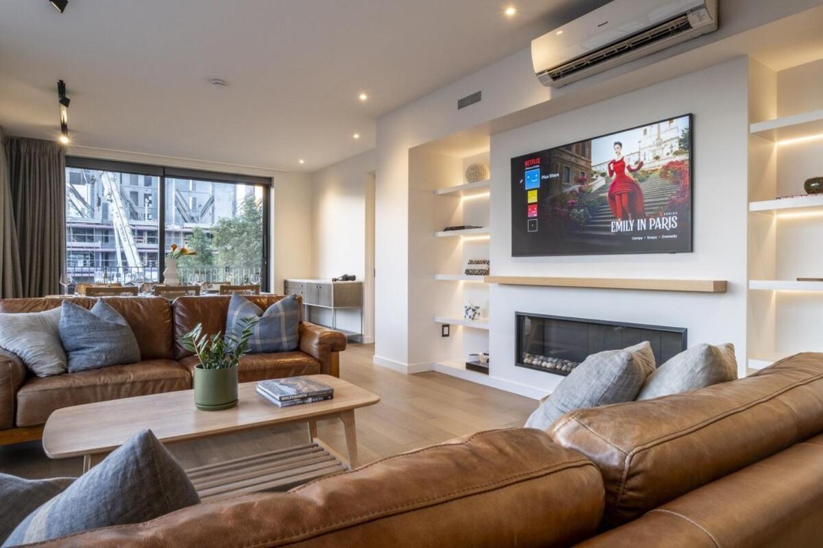 Premium 3bed With Gated 2 Car Parks Christchurch