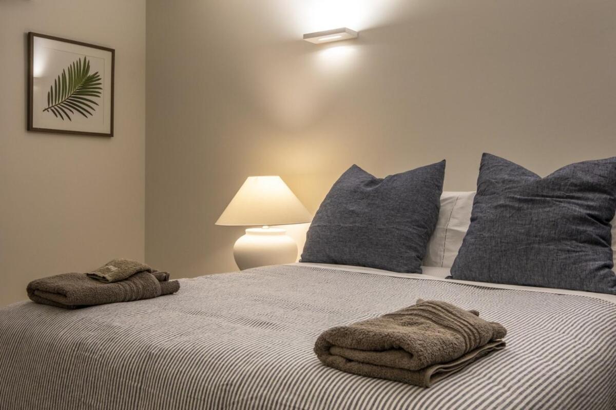 Apartment Premium 3bed With Gated 2 Car Parks