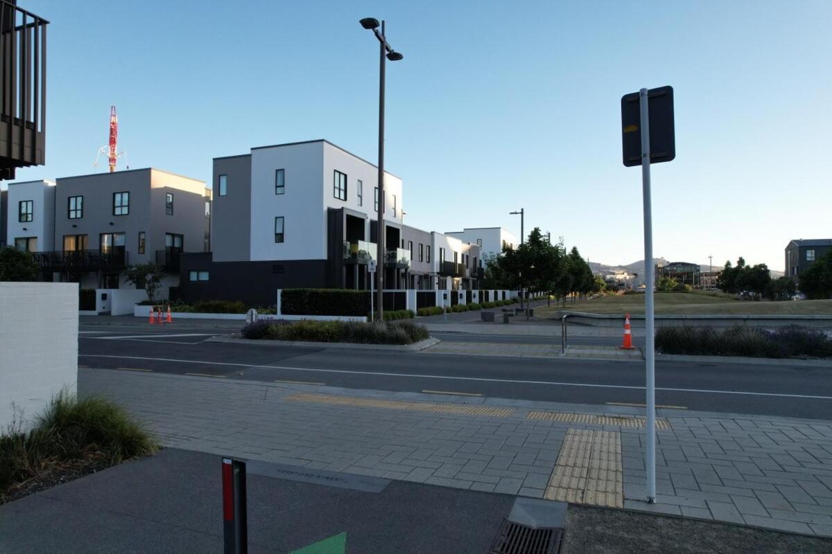 Premium 3bed With Gated 2 Car Parks Apartment Christchurch