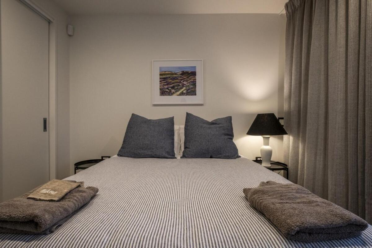 Apartment Premium 3bed With Gated 2 Car Parks *