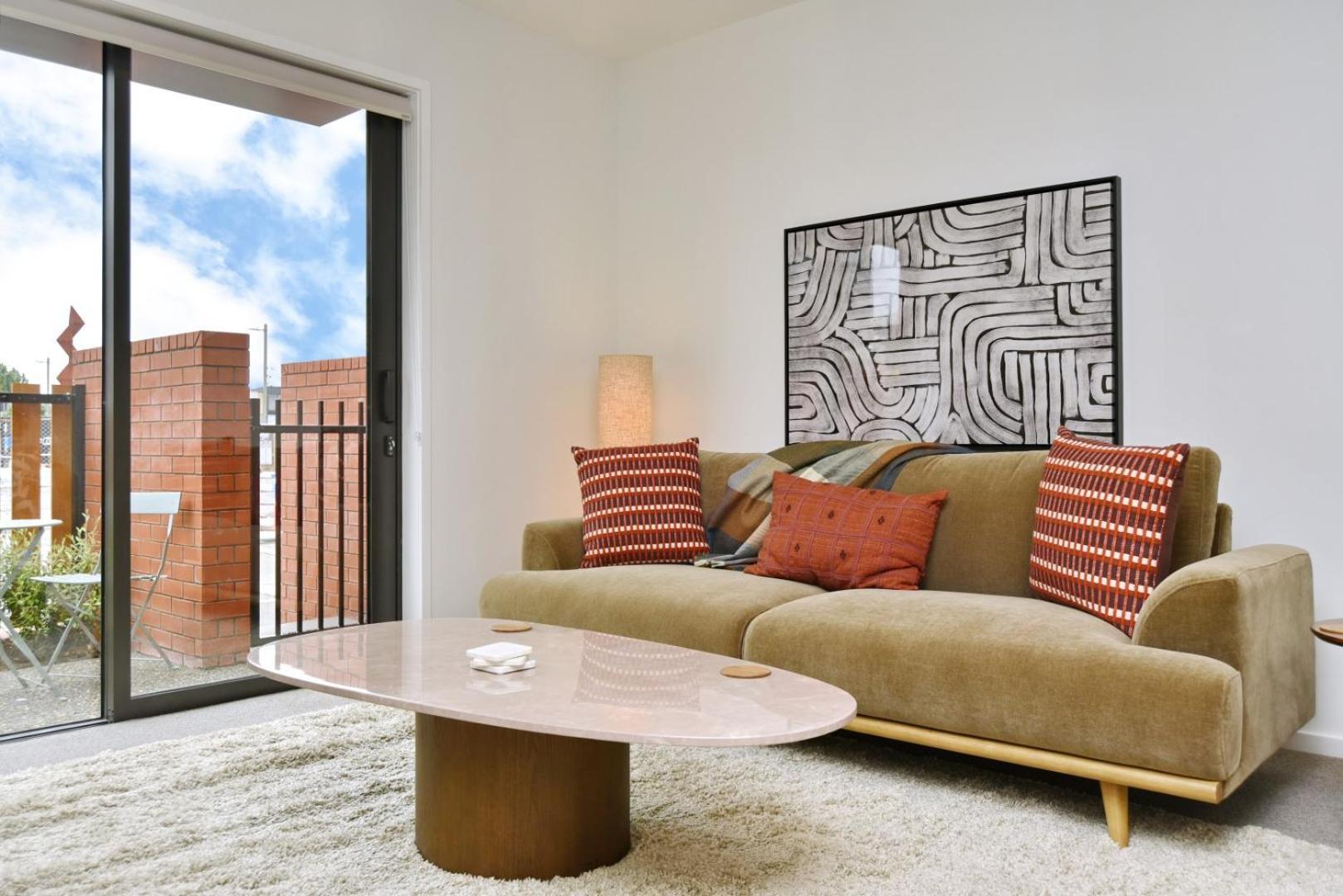 188 On Hereford- Apartment *