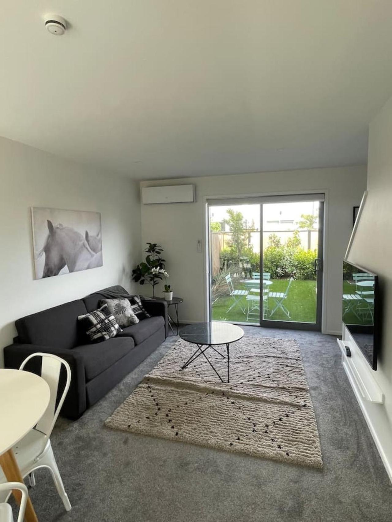 Lovely Mohua Sanctuary Holiday home