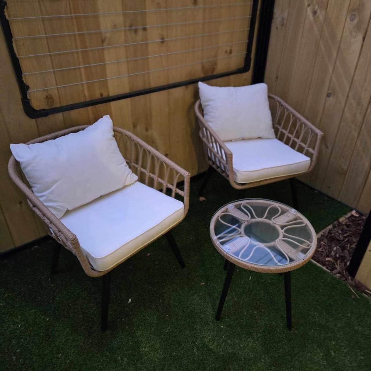 Apartment Bath Street G15
