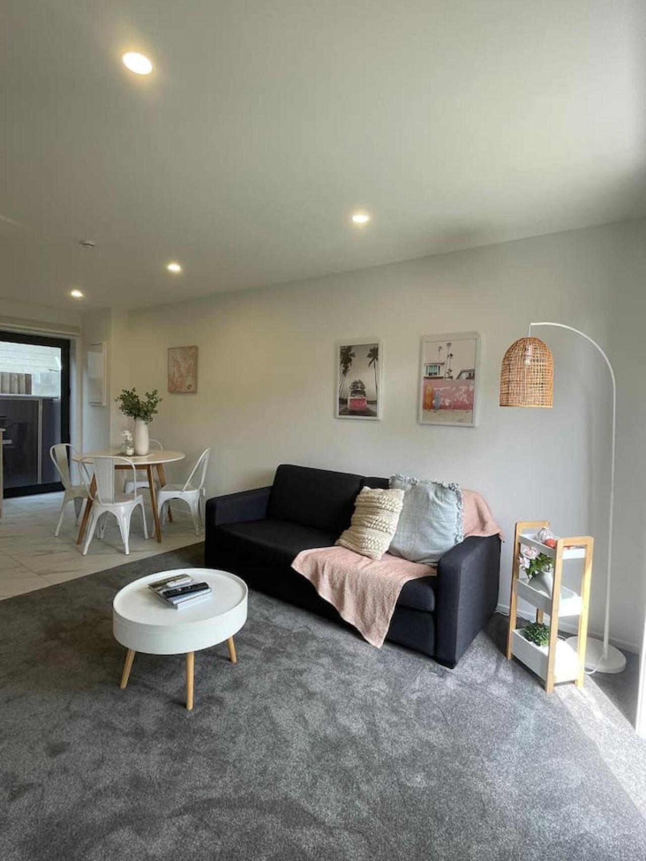Apartment Cbd 4 - 2 Bed 2 Bath *