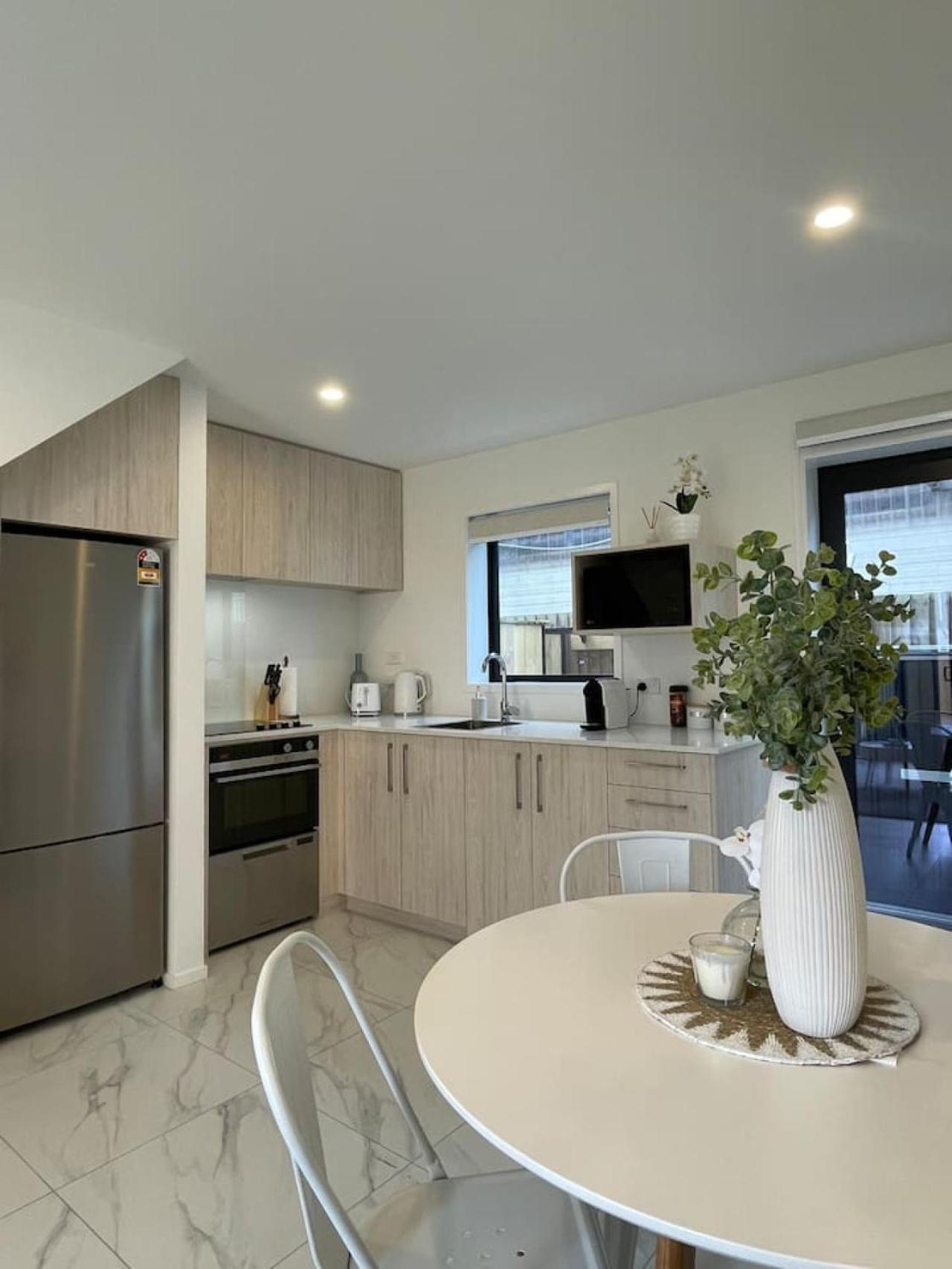 Apartment Cbd 4 - 2 Bed 2 Bath *