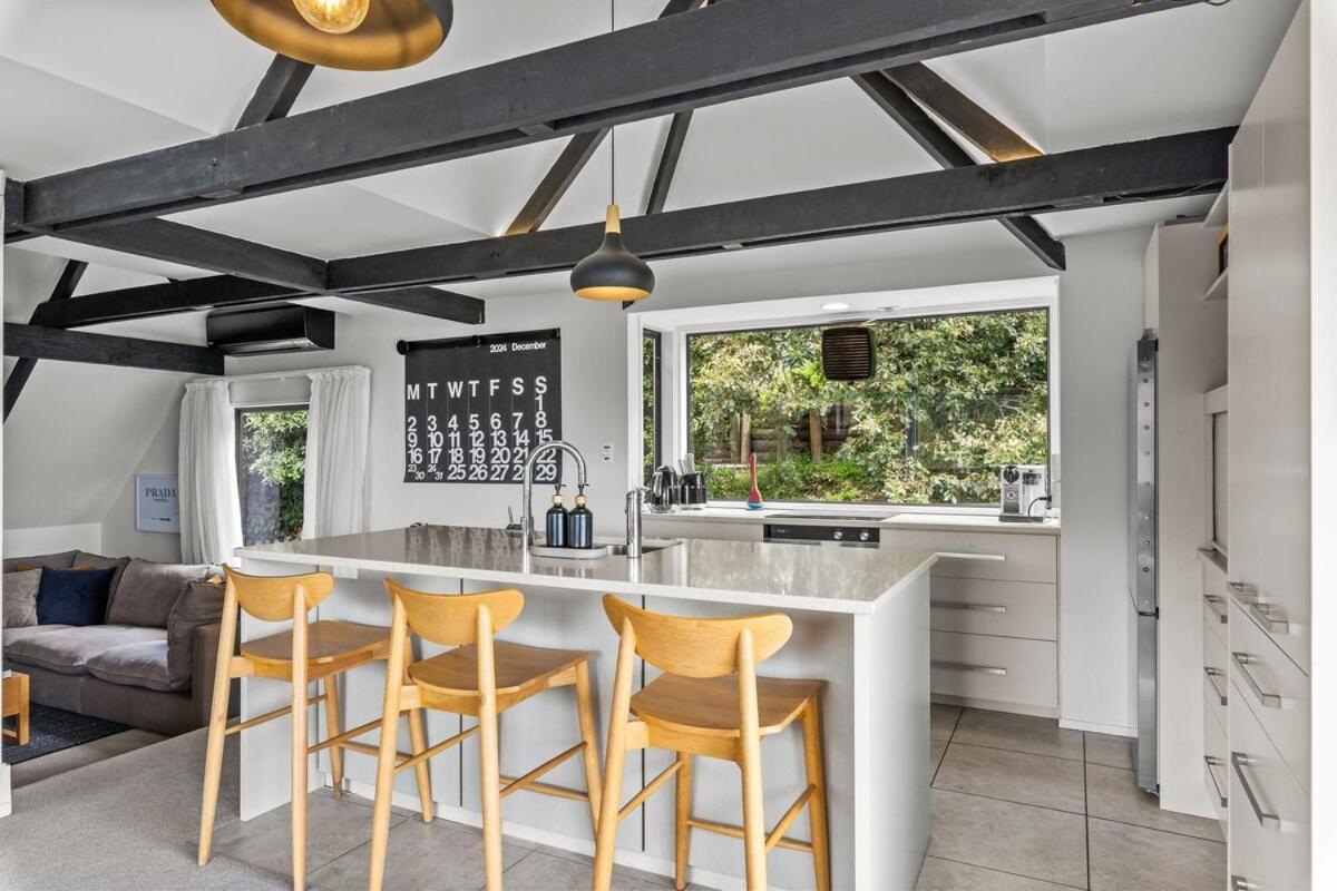 Holiday home Private Architectural Cashmere - Sleeps 6