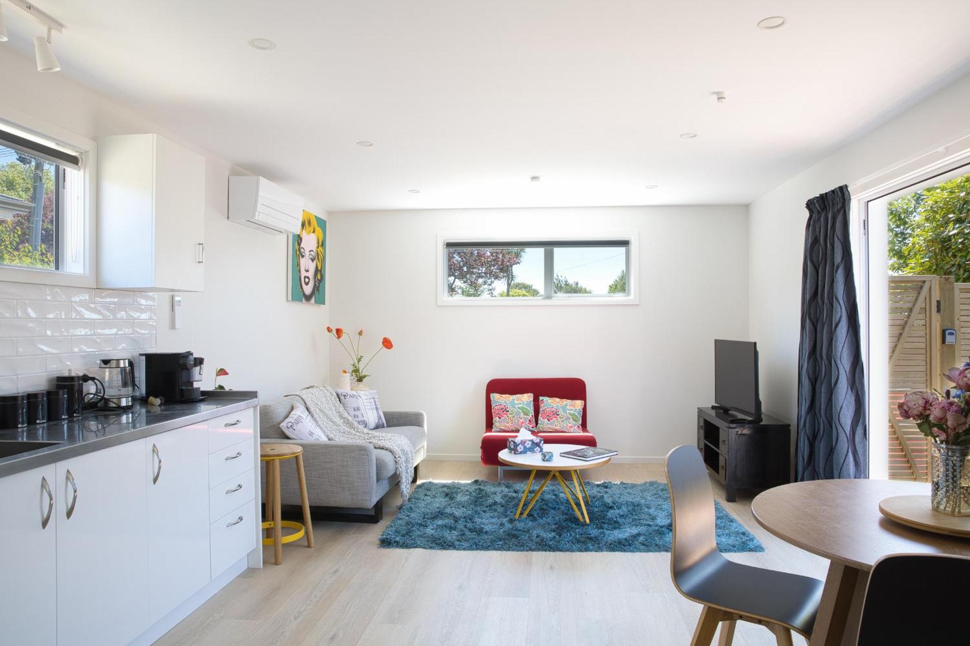 Holiday home Classy Modern Unit Close To Airport, Shops And Bus Christchurch