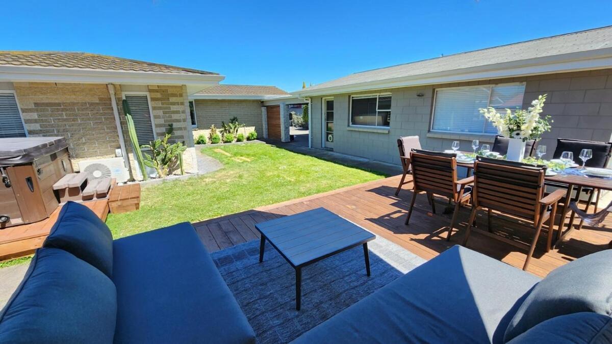 Spacious 5bdr 2ba 2lr Sleepout Family Christchurch
