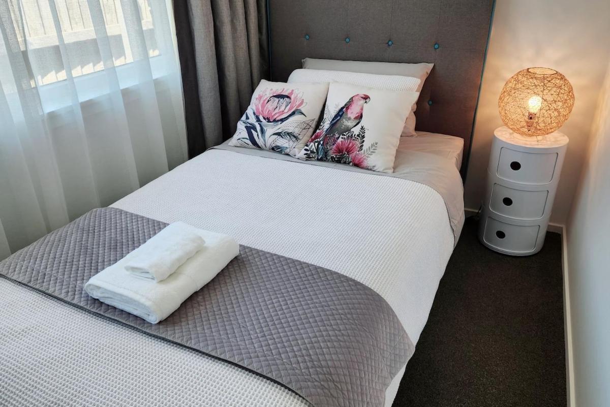 Holiday home Spacious 5bdr 2ba 2lr Sleepout Family *