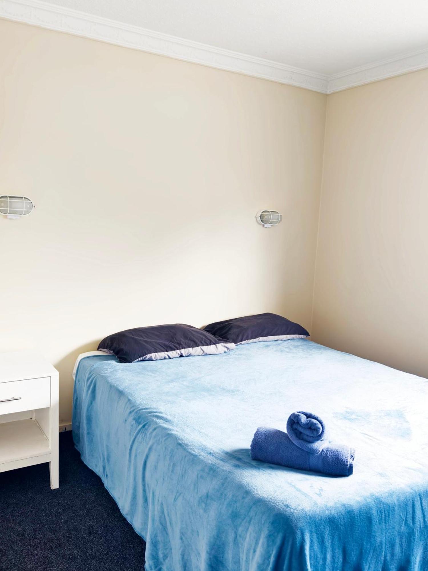 Ferry Motel 3*